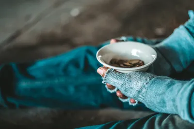 A szegénység felszámolásának nemzetközi napja – október 17.