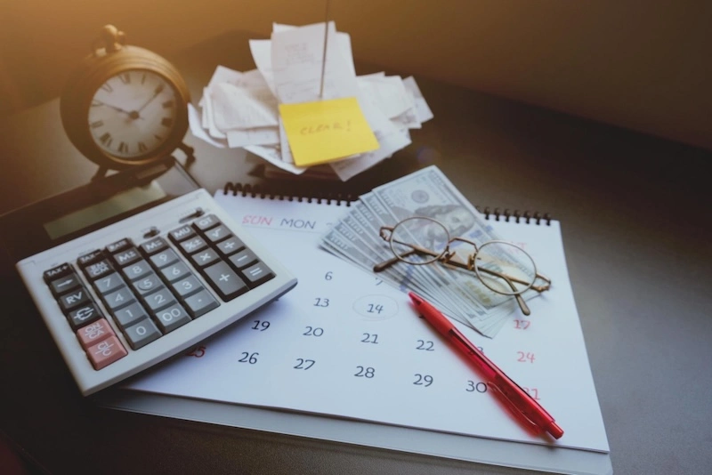 Adónaptár és bérszámfejtő segédlet– NAV határidők és ünnepek - TB naptár